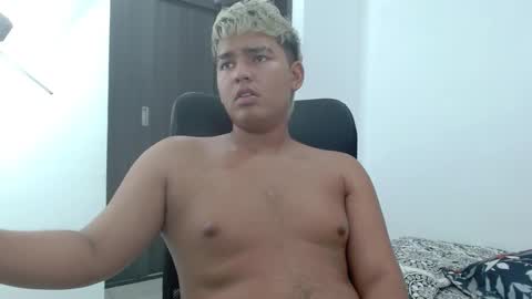 percibal_junior1 online show from January 13, 2025, 3:45 am