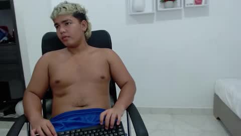 percibal_junior1 online show from January 26, 2025, 5:23 am