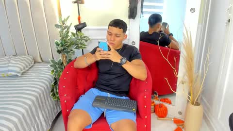 Snapshot of percy_god chatting on October 1, 2025, 7:09 pm percy_god online show from October 1, 2025, 7:09 pm