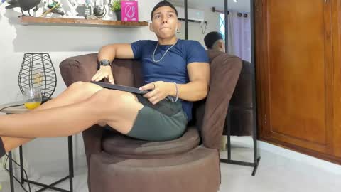 Snapshot of percy_god chatting on October 13, 2025, 10:32 pm percy_god online show from October 13, 2025, 10:32 pm