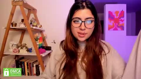 Sarah Ana Banana online show from June 12, 2026, 12:31 am