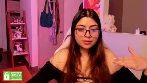 Sarah Ana Banana online show from July 8, 2026, 1:54 am