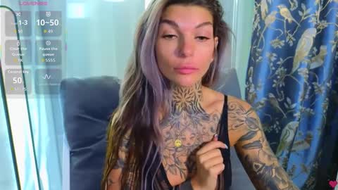 Anna online show from October 3, 2025, 9:28 am