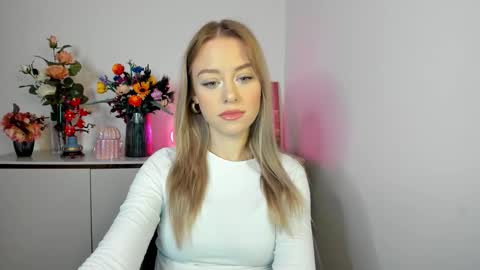 Cindy online show from November 20, 2025, 6:35 am