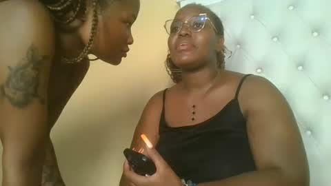 Snapshot of periwinkle20 chatting on November 20, 2025, 11:04 pm Taurus online show from November 20, 2025, 11:04 pm