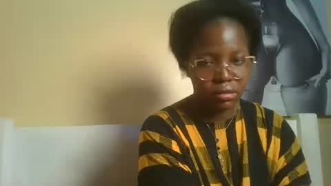 Snapshot of periwinkle20 chatting on November 30, 2025, 5:55 am Taurus online show from November 30, 2025, 5:55 am