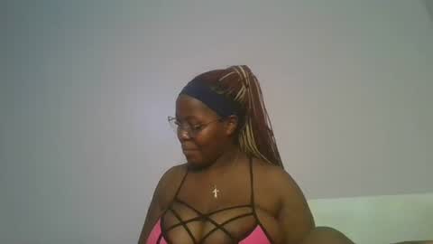 Snapshot of periwinkle20 chatting on January 10, 2026, 1:18 am Taurus online show from January 10, 2026, 1:18 am