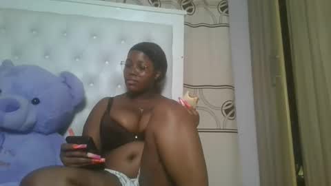 Snapshot of periwinkle20 chatting on February 13, 2026, 6:15 pm Taurus online show from February 13, 2026, 6:15 pm