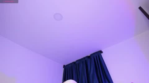 Snapshot of perlaa7 chatting on November 14, 2025, 9:46 pm Perla online show from November 14, 2025, 9:46 pm