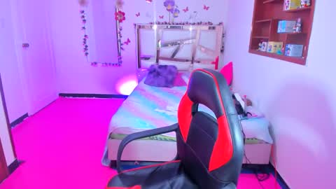 PERLA online show from March 25, 2026, 12:27 am