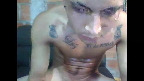 perlalengua online show from June 3, 2026, 11:32 pm