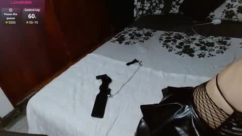 persefone_fire online show from July 9, 2026, 9:52 pm