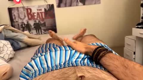 perthguytop online show from November 13, 2025, 11:14 pm