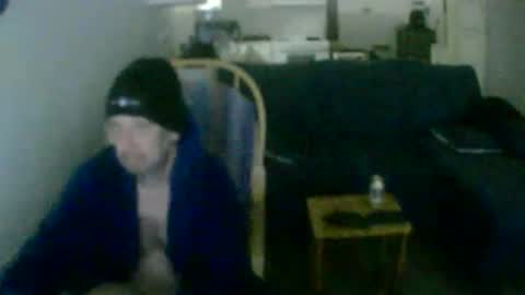 sex adicted online show from November 25, 2025, 6:52 pm