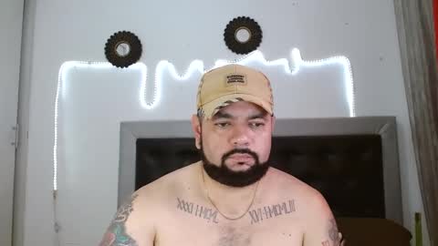 Snapshot of perverseveteranmanxxx chatting on September 25, 2025, 4:43 pm Carlos online show from September 25, 2025, 4:43 pm