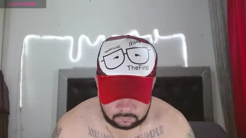 Snapshot of perverseveteranmanxxx chatting on November 27, 2025, 3:25 pm Carlos online show from November 27, 2025, 3:25 pm