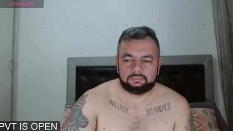 Snapshot of perverseveteranmanxxx chatting on February 1, 2026, 8:40 pm Carlos online show from February 1, 2026, 8:40 pm