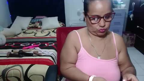 Snapshot of pervert_mommy_x chatting on March 28, 2026, 10:59 am SAMY online show from March 28, 2026, 10:59 am