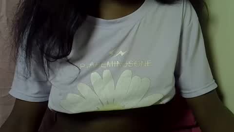 perverted_sweet online show from November 3, 2025, 1:23 pm