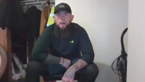 AKA perverted Step Daddy online show from May 5, 2026, 5:54 pm