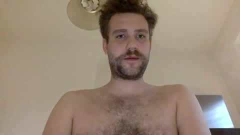 Snapshot of peteboy05 chatting on December 20, 2024, 7:22 am Pete online show from December 20, 2024, 7:22 am