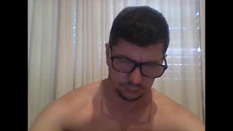 Snapshot of peter_7776 chatting on March 5, 2025, 7:17 pm peter online show from March 5, 2025, 7:17 pm