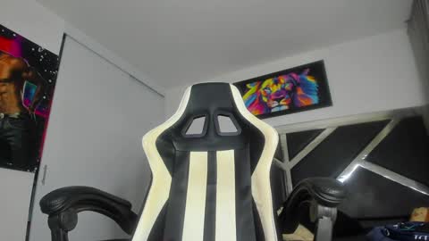 Snapshot of peter_coleman chatting on December 12, 2024, 12:59 am PeterColeman online show from December 12, 2024, 12:59 am