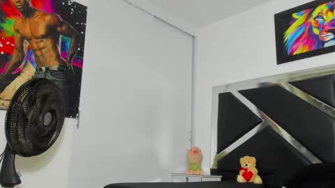 Snapshot of peter_coleman chatting on January 16, 2025, 4:49 am PeterColeman online show from January 16, 2025, 4:49 am