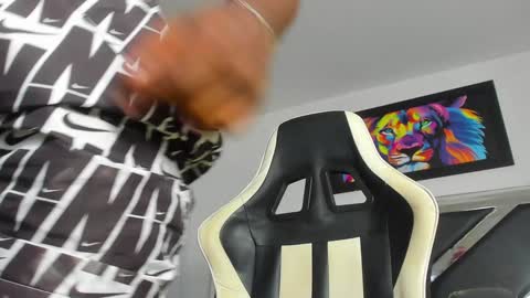 Snapshot of peter_coleman chatting on January 22, 2025, 8:07 am PeterColeman online show from January 22, 2025, 8:07 am