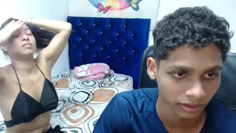 Snapshot of peter_hard_cock chatting on February 5, 2025, 11:28 pm Peter and Shopia online show from February 5, 2025, 11:28 pm