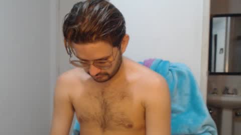 Snapshot of peter_x_annaud chatting on September 28, 2025, 1:27 pm FELIPE online show from September 28, 2025, 1:27 pm