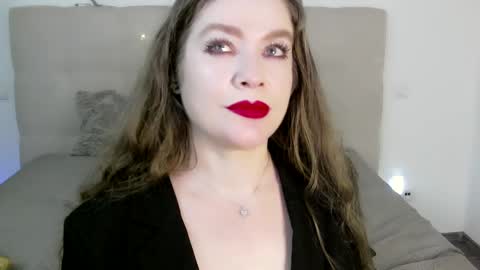 Peters Emily online show from January 9, 2025, 8:33 pm