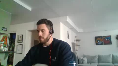 Snapshot of peterskinny24 chatting on December 13, 2024, 6:38 pm ttps VF8L9ABFMref wl share online show from December 13, 2024, 6:38 pm