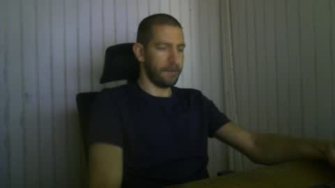 Snapshot of petitcoquin91 chatting on October 14, 2025, 2:18 pm Paco online show from October 14, 2025, 2:18 pm