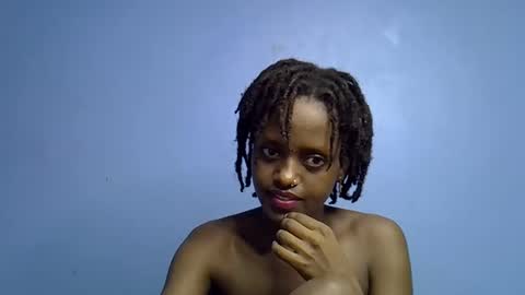 petite_star2 online show from February 20, 2026, 1:02 am