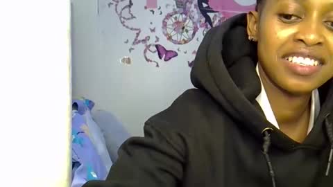 Caramel online show from May 17, 2026, 2:53 am