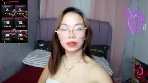 Snapshot of petitediana chatting on March 25, 2026, 2:12 pm petitediana online show from March 25, 2026, 2:12 pm