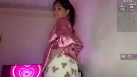 miss lisa online show from February 19, 2026, 1:51 pm