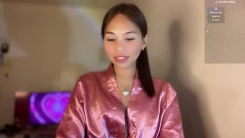 Snapshot of petitegirlx69 chatting on April 22, 2026, 3:57 pm miss lisa online show from April 22, 2026, 3:57 pm