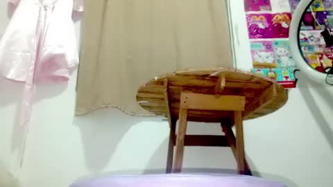 danna online show from July 11, 2026, 5:21 am