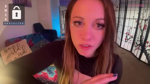 Snapshot of petitejewel chatting on December 31, 2024, 5:29 pm Jules online show from December 31, 2024, 5:29 pm