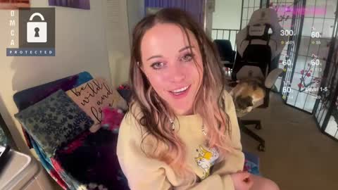 Snapshot of petitejewel chatting on March 5, 2025, 4:46 pm Jules online show from March 5, 2025, 4:46 pm