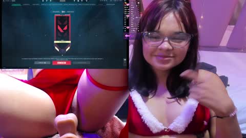 Snapshot of petitesally_ chatting on December 4, 2024, 11:57 pm Sally online show from December 4, 2024, 11:57 pm