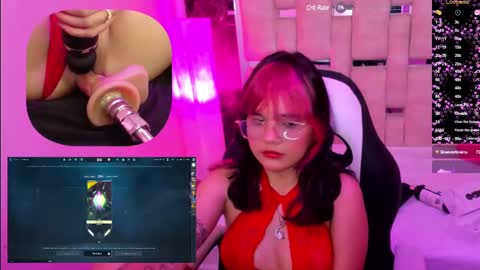 Snapshot of petitesally_ chatting on February 28, 2025, 4:43 am Sally online show from February 28, 2025, 4:43 am