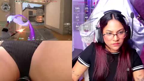 Snapshot of petitesofia_ chatting on February 10, 2025, 5:41 pm Sofia online show from February 10, 2025, 5:41 pm