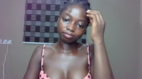 petitexxebony online show from June 27, 2026, 7:30 pm