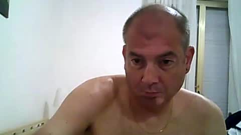 pets76 online show from April 14, 2026, 12:38 am