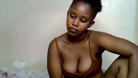 pettite_gal online show from April 27, 2026, 4:16 pm
