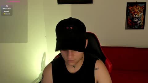 peytonbox online show from November 6, 2025, 11:22 am