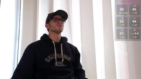 phantom_bigger1 online show from September 11, 2025, 12:38 pm